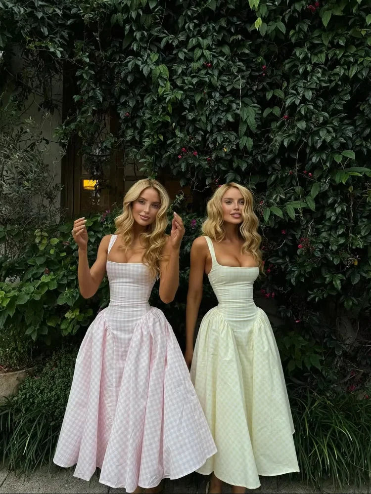 שמלה דגם-ויויאן