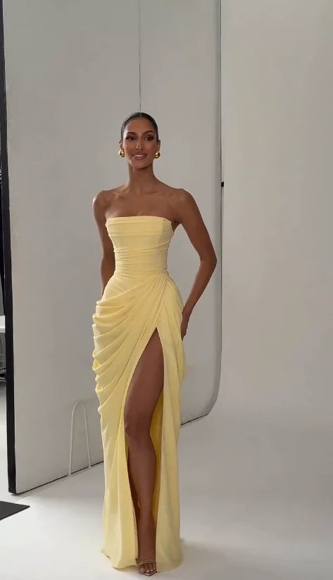 שמלה דגם-אשלין