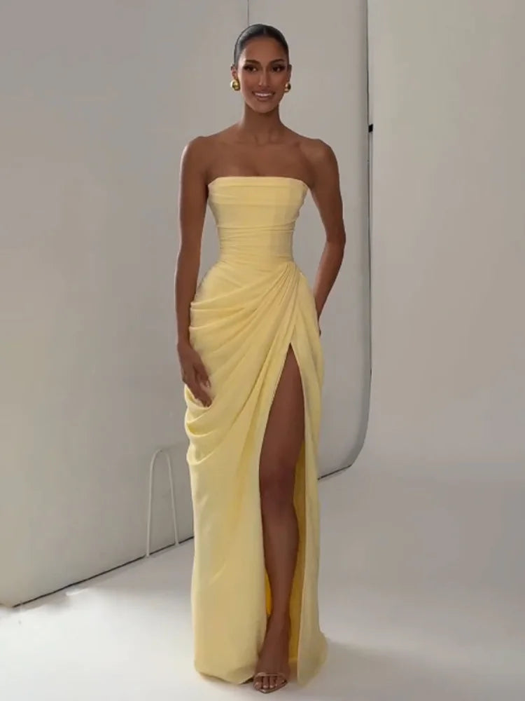 שמלה דגם-אשלין