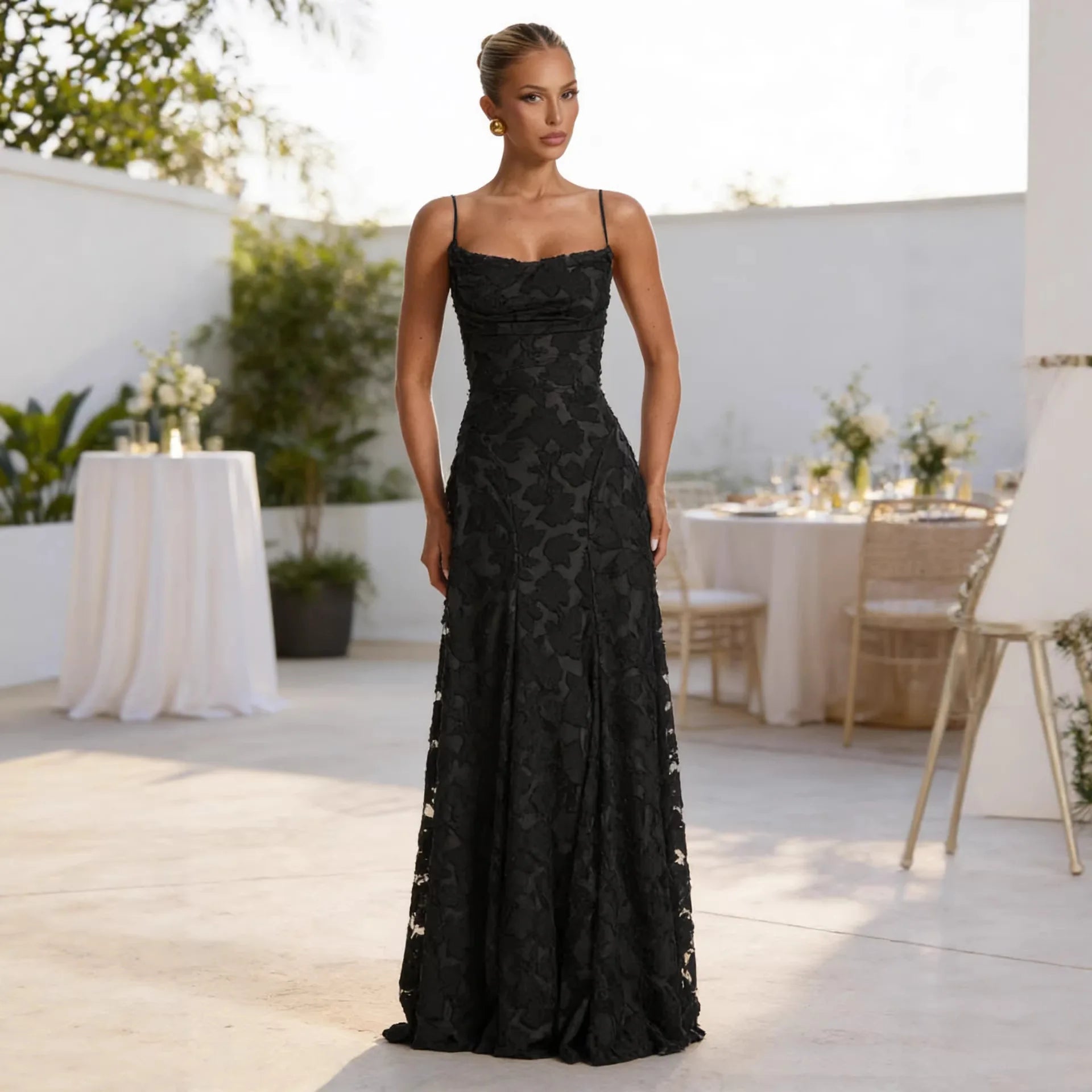 שמלה דגם-אלומה